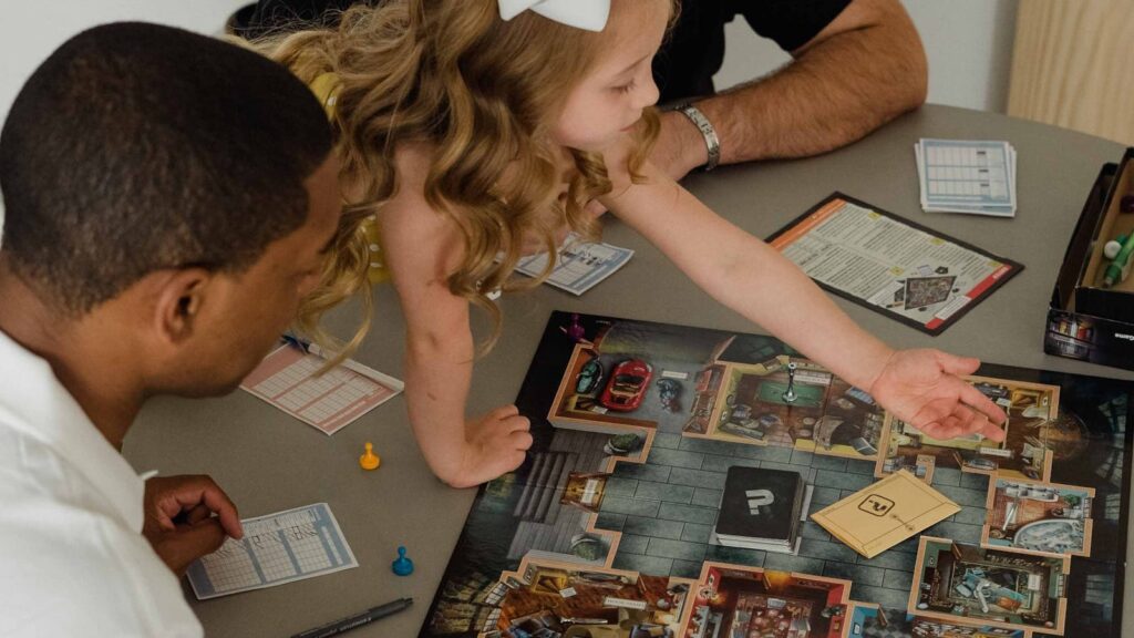 Jeux de société coopératifs pour enfants : 10 pépites où on gagne tous ensemble