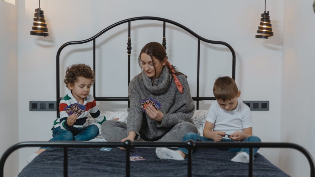 Quels jeux de voyage pour les enfants ? Ma sélection testée en vrai 🧳