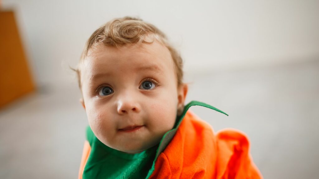 Fêter Halloween avec bébé : idées pratiques et conseils de maman